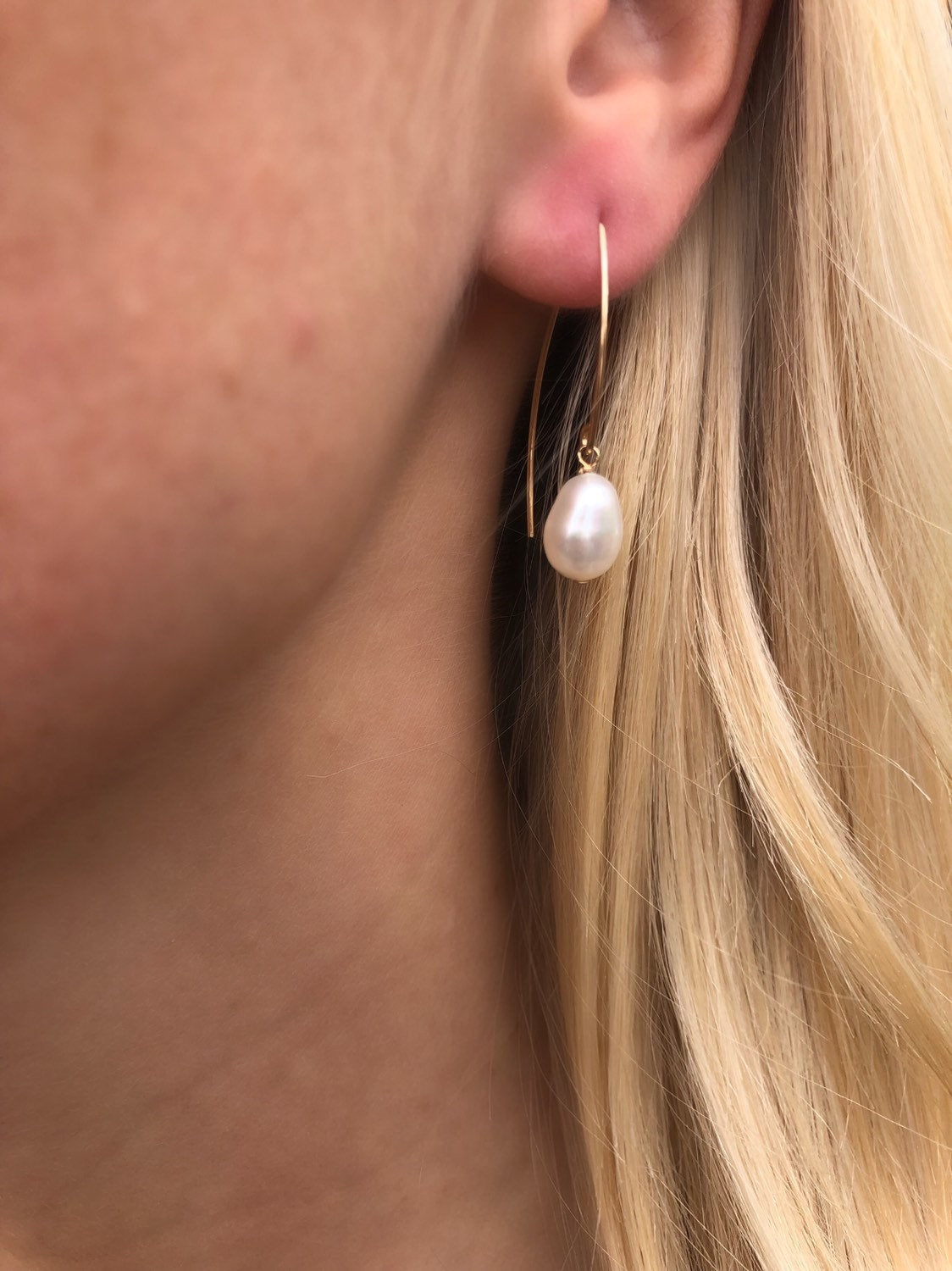 Baroque pearl on hand made wire earrings
