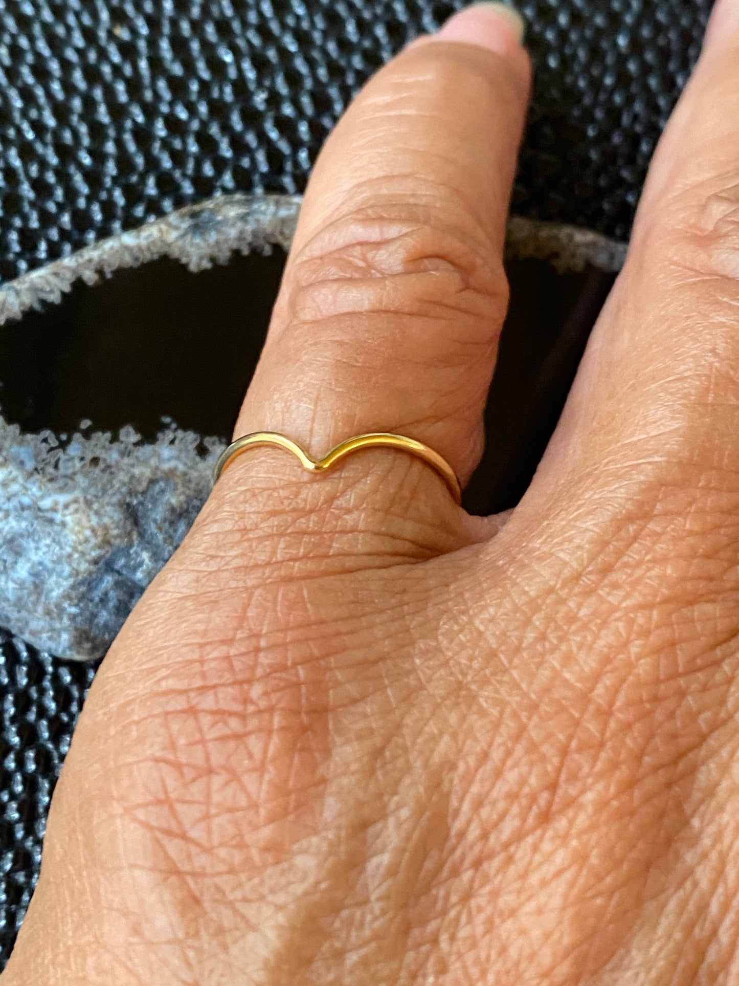 Dainty Chevron ring