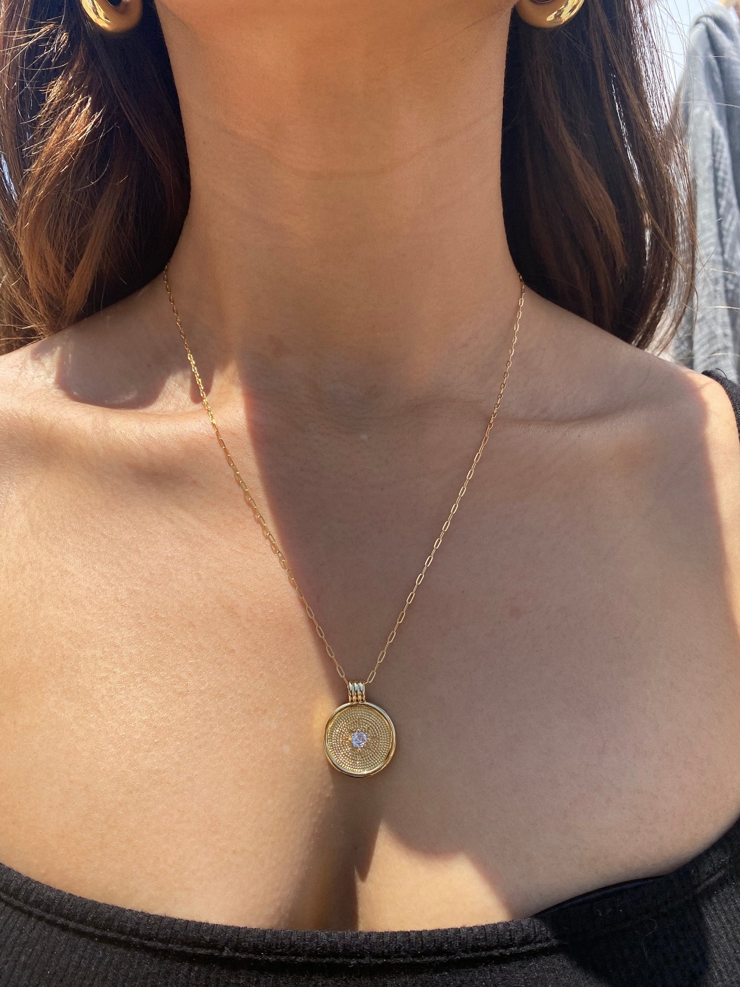 Medallion layering necklace